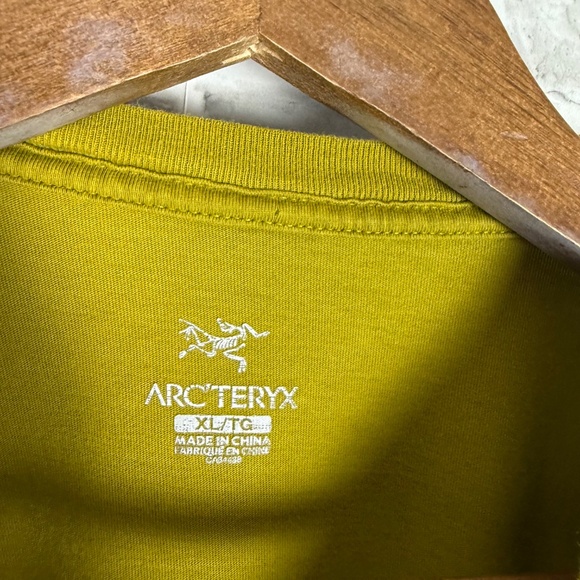 Arc'Teryx Moss Green Graphic Print Crew Neck Hiking Outdoor T-Shirt Mens XL - Picture 3 of 7